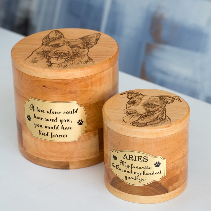 Personalized Pet Urn for Dog