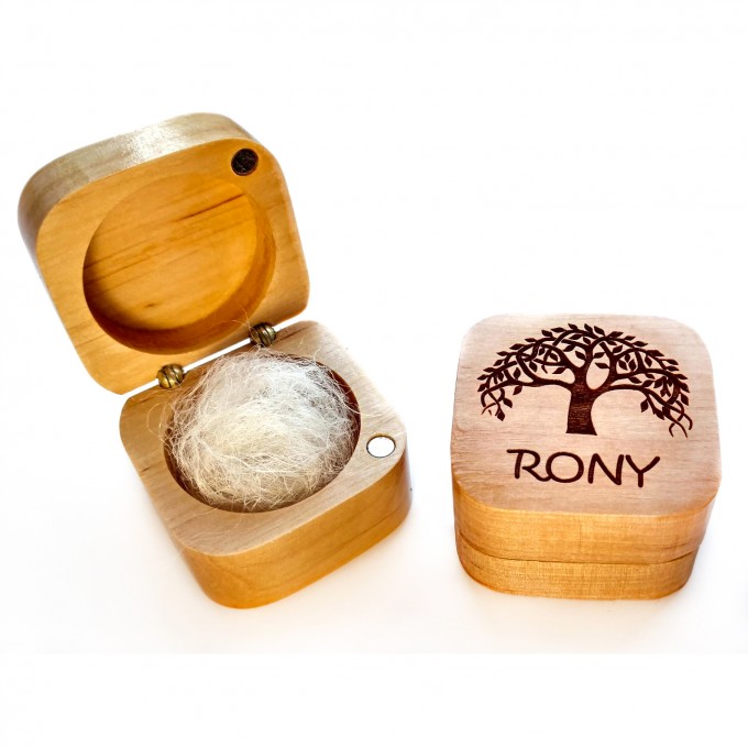 Engraved wooden keepsake box