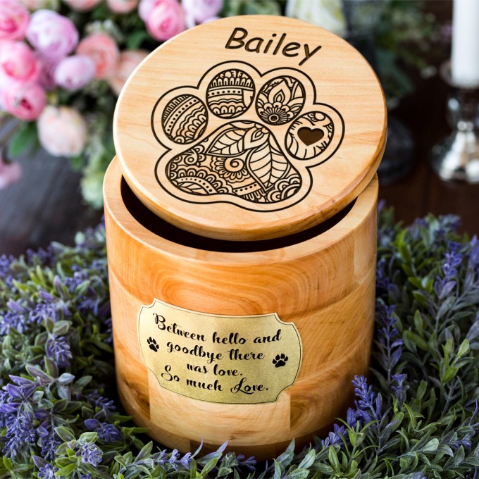 Personalized Pet Urn for ashes