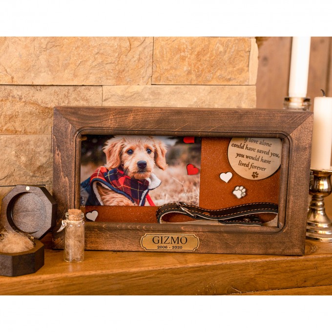 Dog shadow box