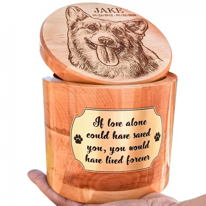 Urn for pets